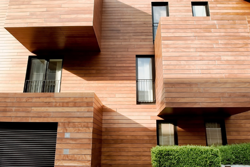 הטרנד הלוהט בעיצוב - עיצוב חוץ באמצעות חיפוי עץ